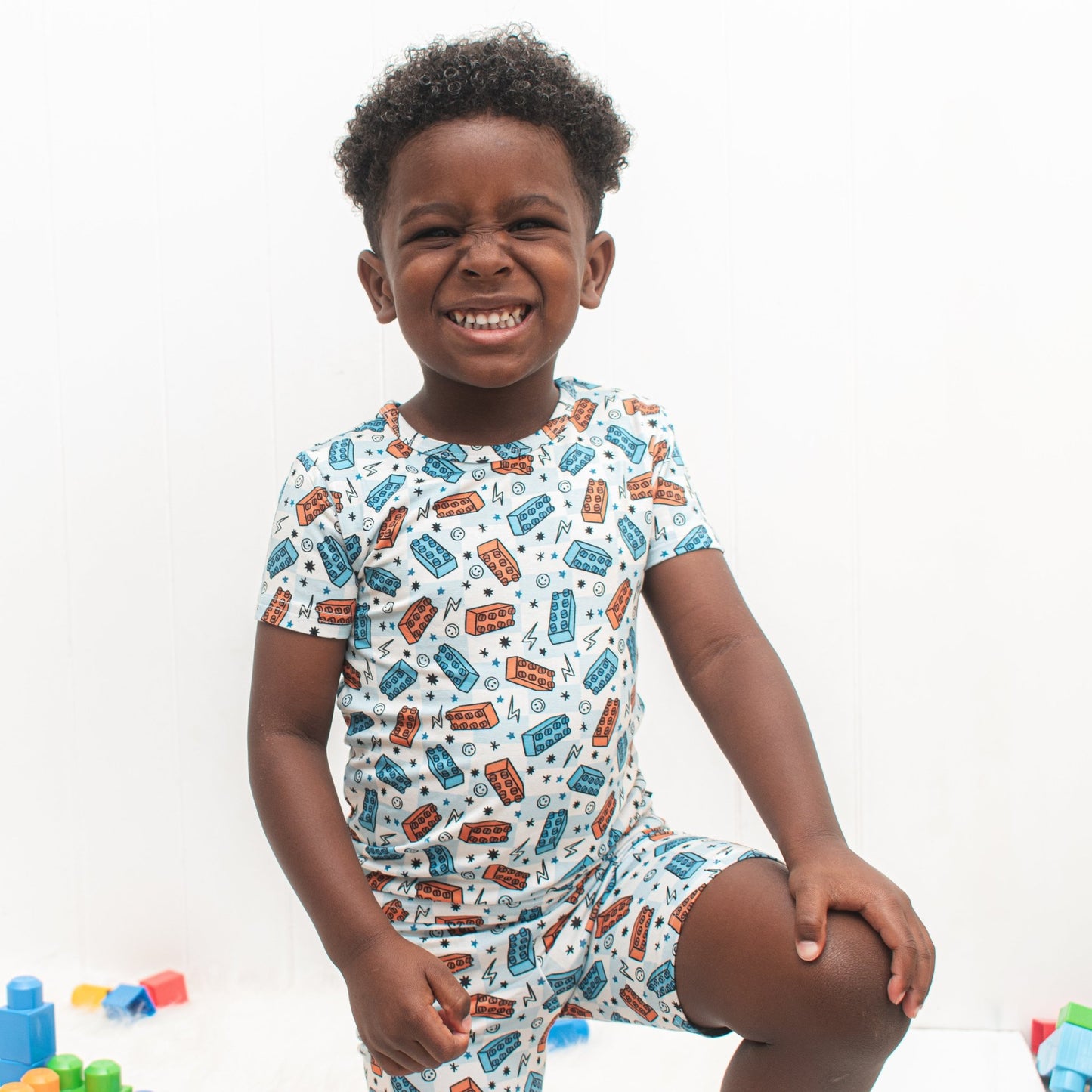 TWO PIECE SHORTIE SET - Legos - Mack & Harvie