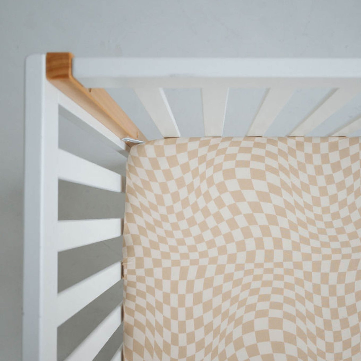 Wavy Checker | Bamboo Crib Sheet - Mack & Harvie