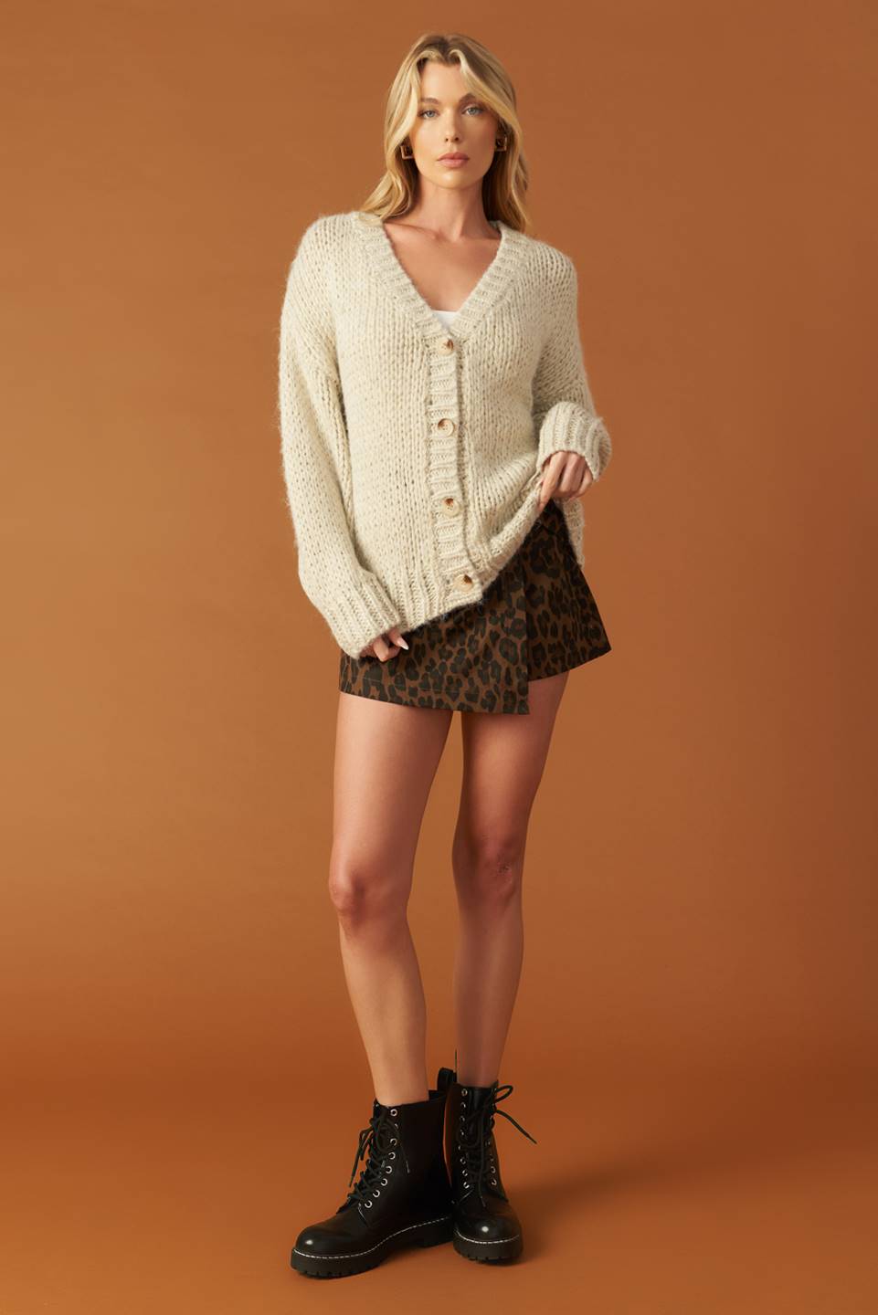 WOVEN WHISPERS SWEATER CARDIGAN - Mack & Harvie