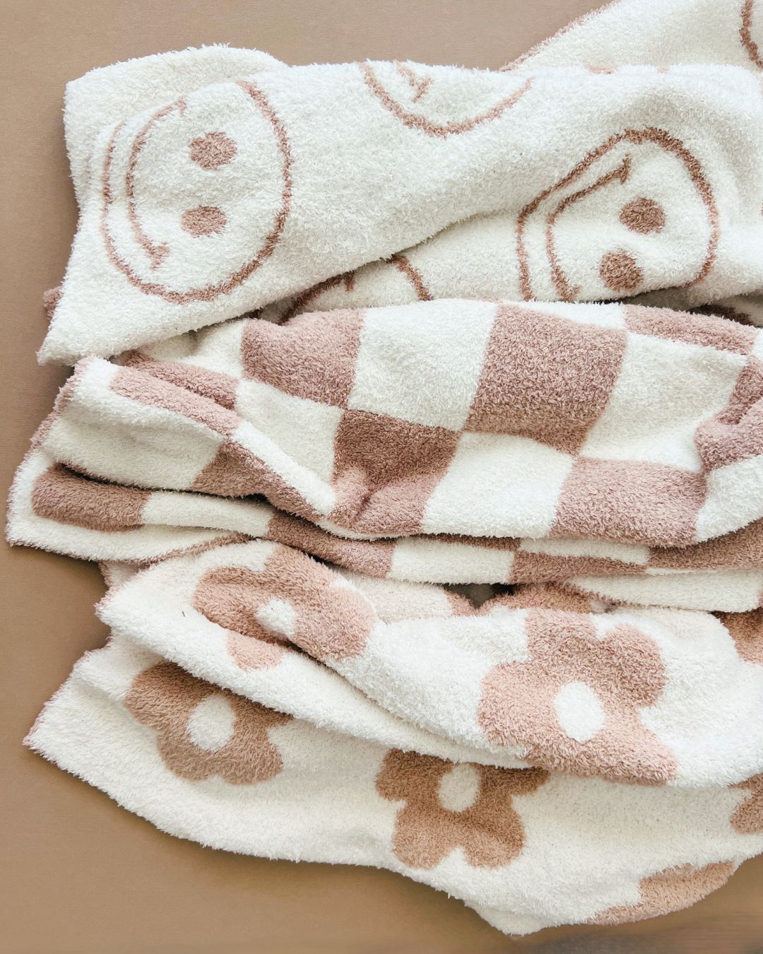 Checkered Plush Blanket | Latte - Mack & Harvie