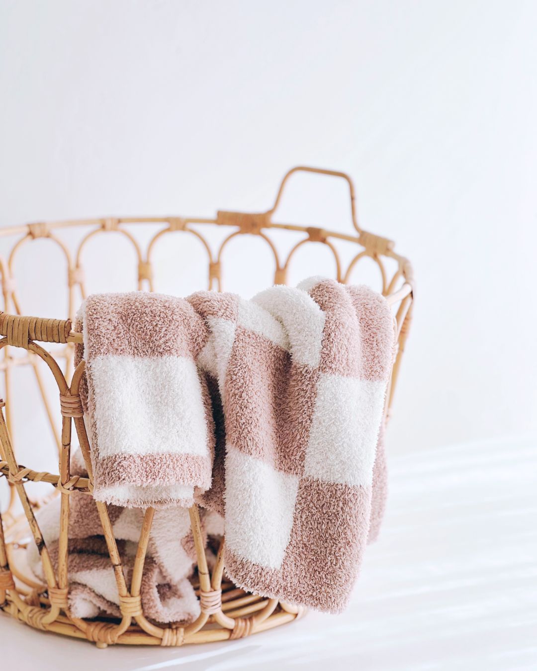 Checkered Plush Blanket | Latte - Mack & Harvie