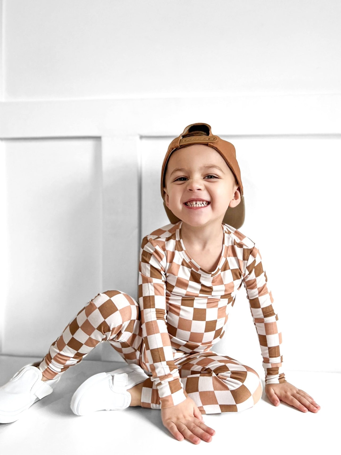 CHESTNUT CHECKERS DREAM SET - Mack & Harvie