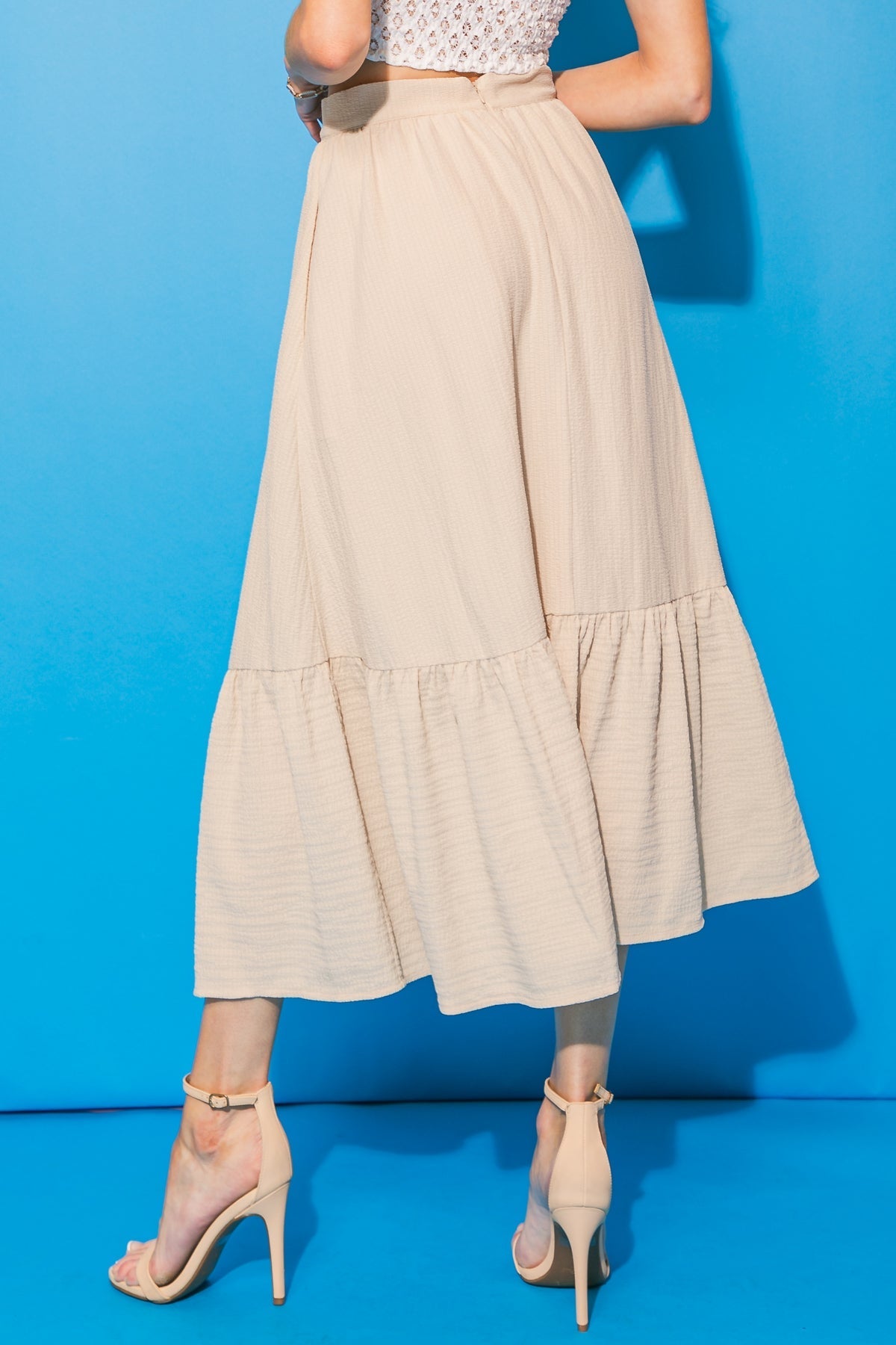 LOVELY MOOD WOVEN MIDI SKIRT - Mack & Harvie