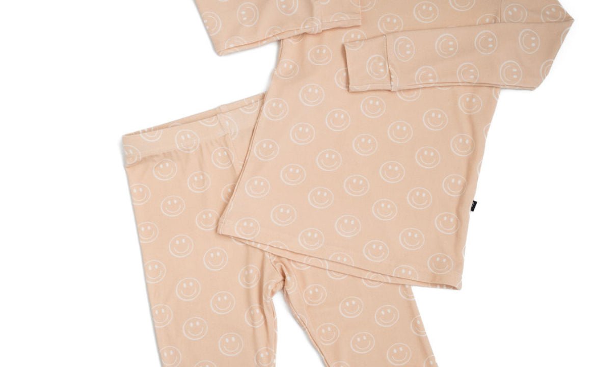 Smiley Daze 2-Piece Pajama Set - Mack & Harvie