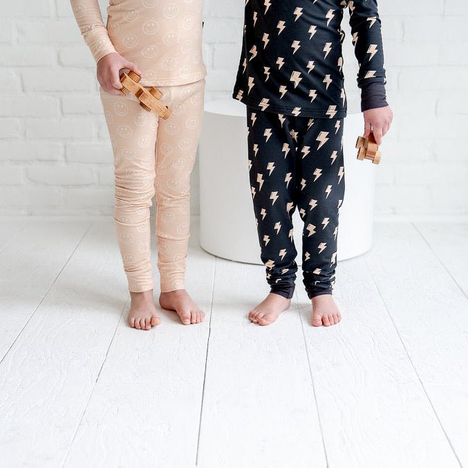 Smiley Daze 2-Piece Pajama Set - Mack & Harvie